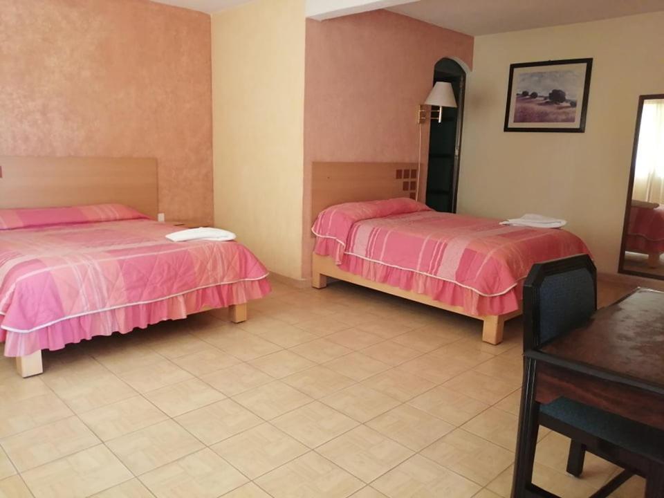 Hotel Real Doxey Tlaxcoapan Eksteriør billede